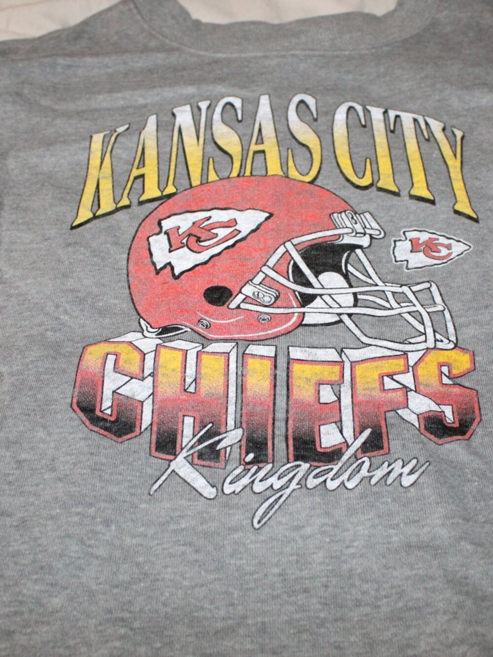 NWT NFL Boys Kansas City Chiefs Sweatshirt Grey Size Small - Picture 5 of 5
